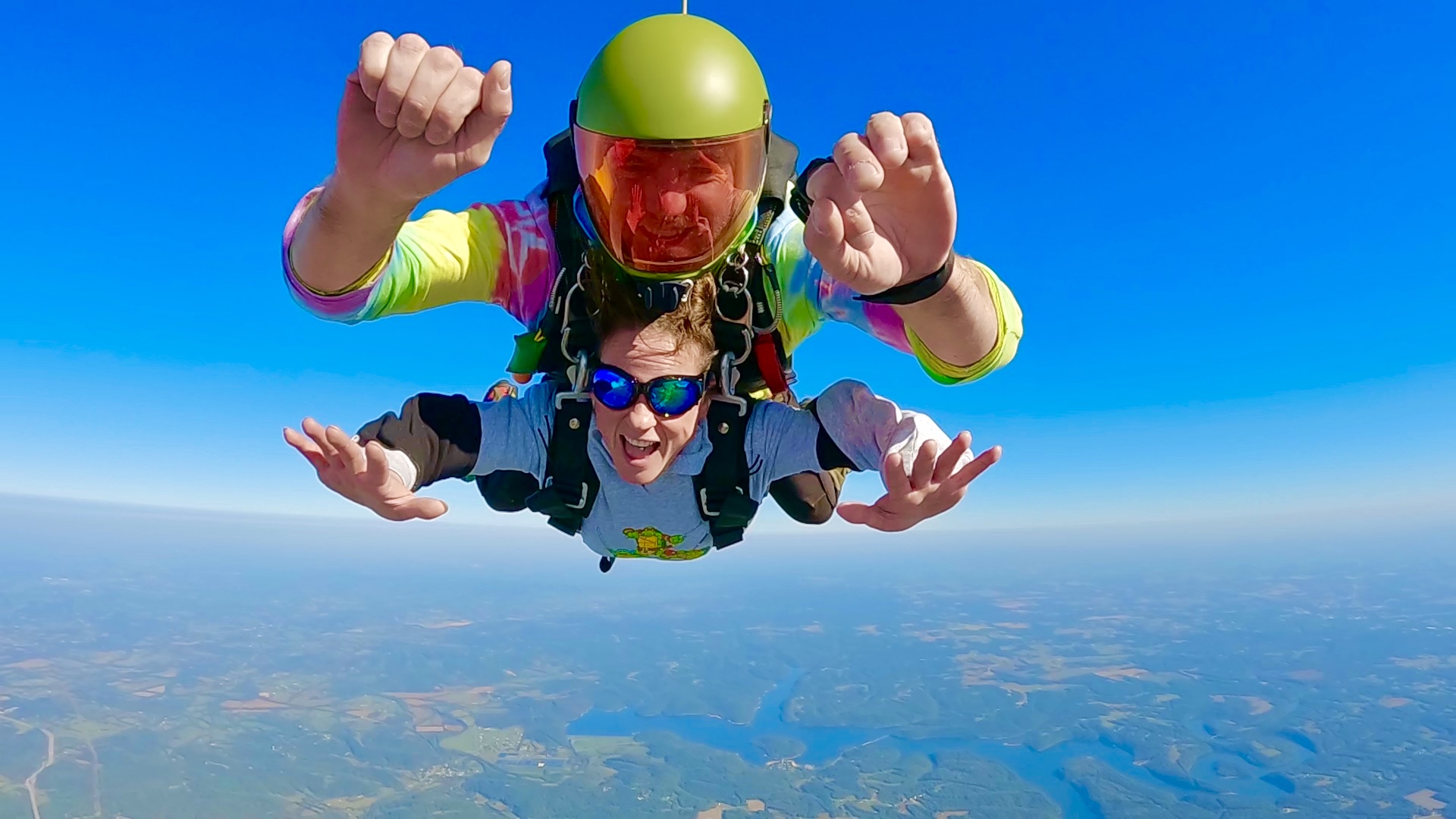 Skydiving action shot 13